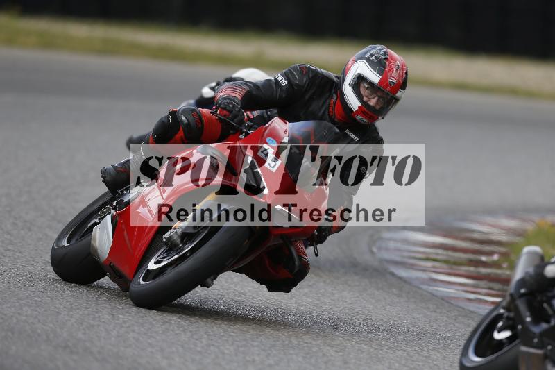 /19 26.05.2025 FREERIDE Training ADR/Gruppe M/45
